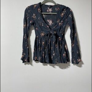 American Eagle Outfitters Navy Floral Blouse
